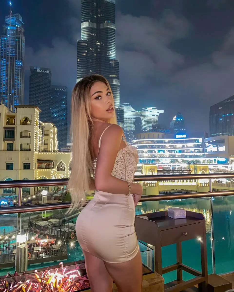 Eva escort in Dubai