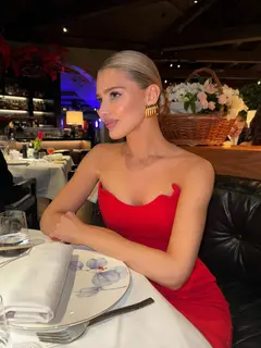 Ganna escort in Dubai