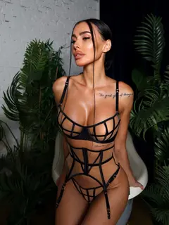 Jaconda escort in Dubai