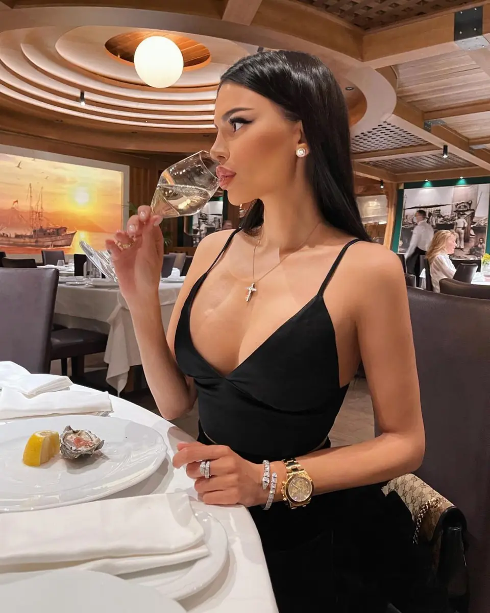 Mila escort in Dubai