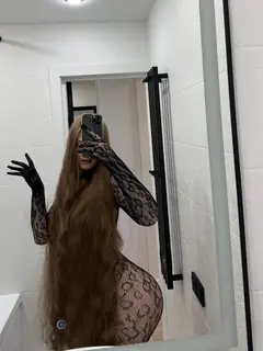 Sabrina escort in Dubai
